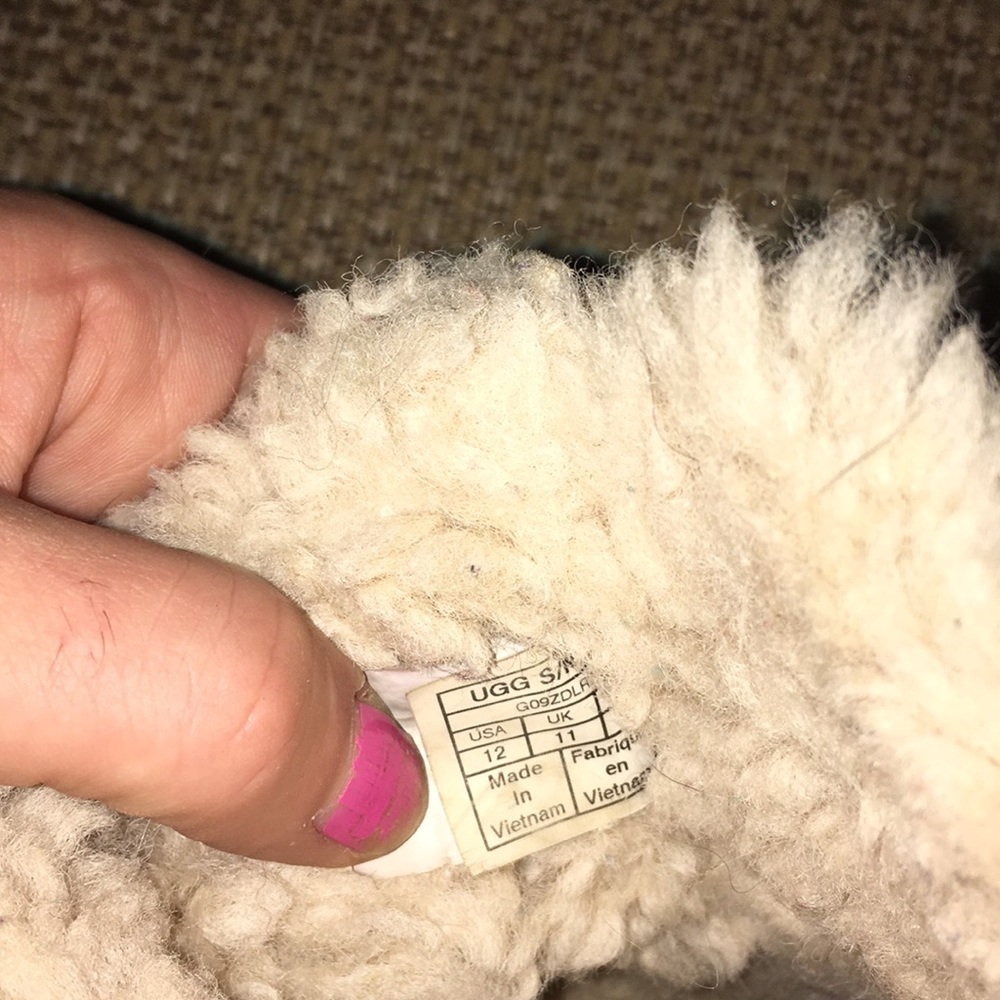 Kids UGGS - Picture 6 of 6